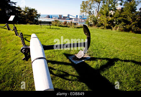 Anchor Goderich Ontario simbolo affacciato sul porto Foto Stock