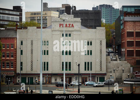 Stockport town centre Plaza Super Cinema e Teatro 1932 progettato da Drury e Gomersall per la Snape Circuito Cinema. Foto Stock