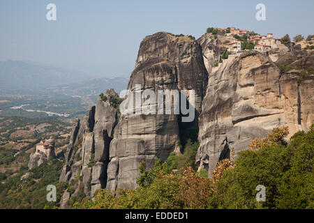 Meteora monasteri, UNESCO World Heritage Site nei pressi di Kalambaka, Tessaglia, Grecia Foto Stock