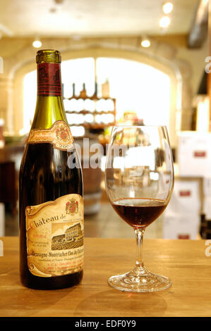 Degustazione di vini Foto Stock