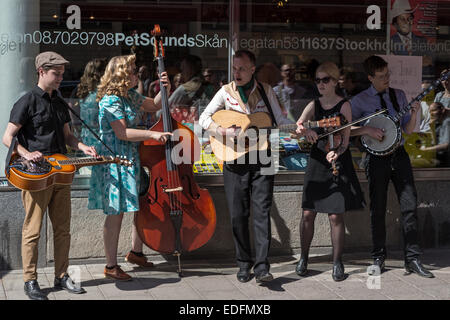 Musicisti di strada, SoFo, Sodermalm, Stoccolma, Svezia Foto Stock