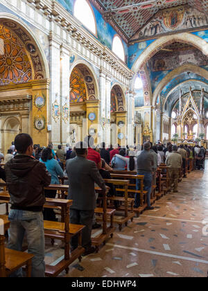 Santa Messa nella Iglesia de santo domingo chiesa, Quito Pichincha provincia, Ecuador Foto Stock