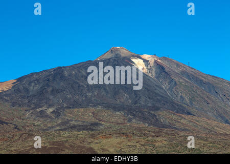 Pico del Teide, 3718 m, vista dal Mirador Azulejos II punto di vista del paesaggio vulcanico di Las Canadas Foto Stock