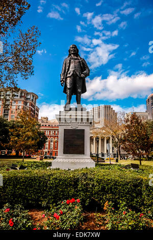 Statua di Benjamin Franklin a Lafayette Square, New Orleans LA Foto Stock