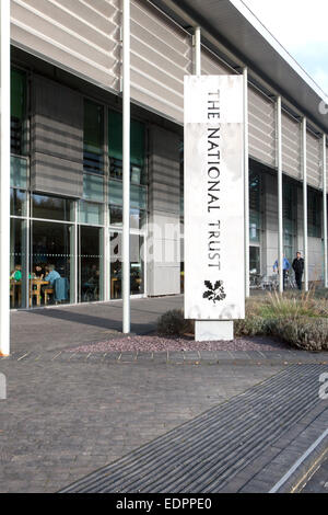 La sede centrale del National Trust Heelis Building, Swindon, Wiltshire, Inghilterra, Regno Unito Foto Stock