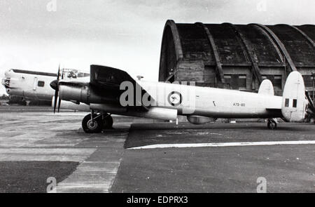 L'Avro Lincoln Mk30, in seguito designato GR, MK31, era un bombardiere pesante britannico utilizzato dalla Royal Australian Air Force (RAAF). Il modello A73-60 giocò un ruolo fondamentale nelle operazioni post-seconda guerra mondiale, con modifiche per la ricognizione e la pattuglia marittima. Foto Stock