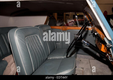 Interno del 1939 Rolls Royce Wraith in mostra al London Classic car mostra Excel Foto Stock