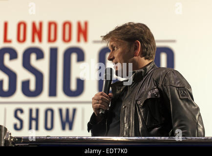 James Martin intervistata durante la fase di apertura della sessione inaugurale del London Classic Car Show a Excel su 08.01.2015. Foto Stock