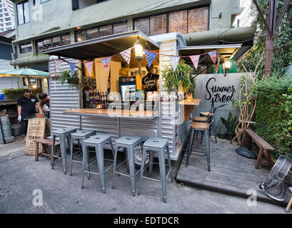 Carrello alimentari e pasti all'aperto, Bangkok, Thailandia Foto Stock