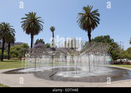 Coles fontana nei giardini del Parlamento riserva in Melbourne, Australia Foto Stock