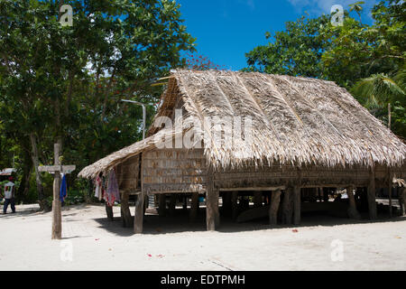 La Melanesia, Makira-Ulawa Provincia, Isole Salomone, isola di Owaraha o Owa Raha (precedentemente noto come Santa Ana), villaggio di Gupun Foto Stock