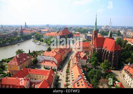 Vista da St Johns torre della cattedrale di fronte Cattedrale Isola, Wroclaw, Bassa Slesia, Polonia, Europa Foto Stock