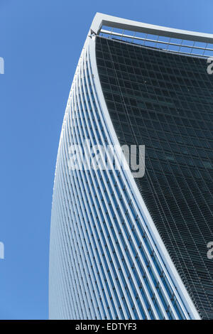 Profilo curvo del "walkie-talkie" ufficio a 20 Fenchurch Street. Progettato dal rinomato architetto Rafael Viñoly. Foto Stock