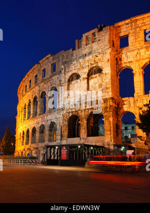 Pula Anfiteatro Arena - Croazia - Istria Foto Stock