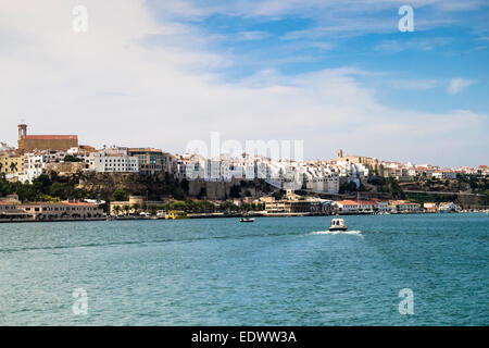 Vista sulla città vecchia di Mahon nell'isola di Menorca, Spagna Foto Stock