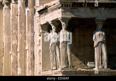 Grecia, Atene, Acropoli, Eretteo, Cariatidi Foto Stock