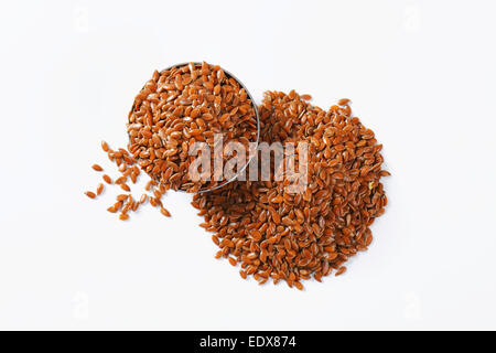 Flaxseeds (chiamato anche i semi di lino) - ricca fonte di grassi sani, agenti antiossidanti e fibre ottiche Foto Stock