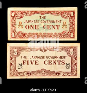 Coppia di vintage WW2 le banconote emesse dal governo giapponese, meglio noto come "l'invasione giapponese denaro" (settembre 1942) Foto Stock
