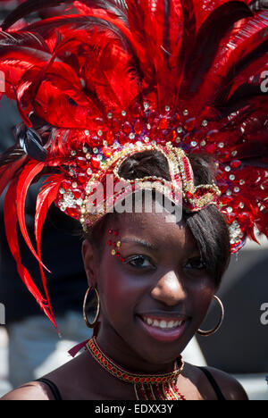 Donna in costume per il 2009 Caribana festival di Toronto Ontario Canada Foto Stock