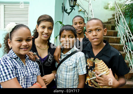 Concerto per bambini presso l'Union of Writers and Artists di Cienfuegas, Cuba Foto Stock