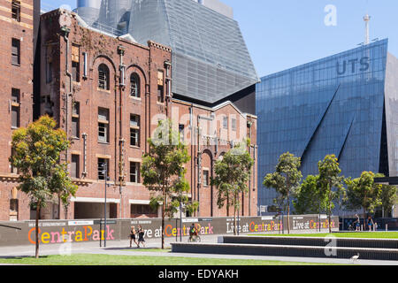 La vecchia fabbrica di birra di Kent si affaccia su un parco centrale e la University of Technology di Sydney, Australia. Foto Stock