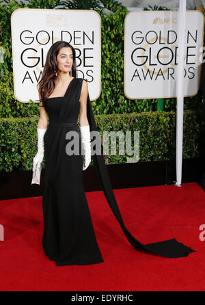 Beverly Hills, in California, Stati Uniti d'America. Xi gen, 2015. La londinese British-Lebanese avvocato Amal Alamuddin Clooney arriva per la 72Annuale di Golden Globe Awards presso il Beverly Hilton Hotel di Beverly Hills, la California, Stati Uniti d'America, 11 gennaio 2015. Foto: Hubert Boesl/dpa - nessun filo SERVICE -/dpa/Alamy Live News Foto Stock