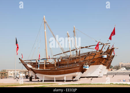 Storico navi dhow al Museo Marittimo di Kuwait Foto Stock