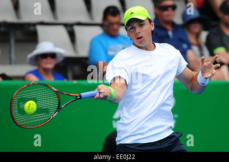 Auckland, Nuova Zelanda. Xii gen, 2015. Alejando Gonzalez da Columbia durante la sua partita di qualificazione alla Heineken aperta. ASB Tennis Centre di Auckland, Nuova Zelanda. Lunedì 12 gennaio 2015. Credito: Azione Sport Plus/Alamy Live News Foto Stock