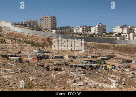 Barriera di separazione tra occidente e oriente a Gerusalemme, Israele Foto Stock