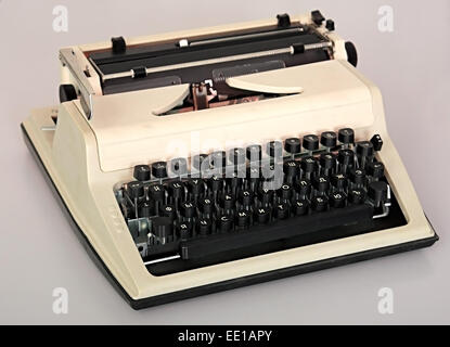 La stampa di una macchina da scrivere. Foto Stock