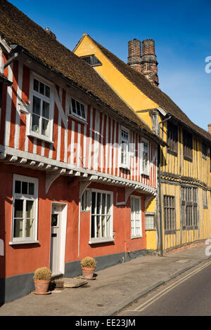 Regno Unito Inghilterra, Suffolk, Lavenham, Water Street, medievale le case con la struttura in legno Foto Stock