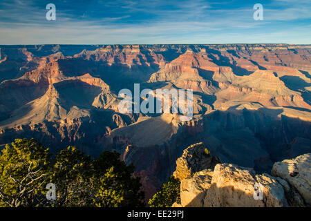 Vista al tramonto del south rim da Hopi Point, il Parco Nazionale del Grand Canyon, Arizona, Stati Uniti d'America Foto Stock