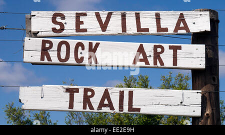 L'inizio del Sevilla Arte Rock Trail in Cederberg montagne vicino Clanwilliam, Sud Africa. Arte di San persone. Foto Stock