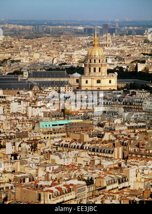 Eglise Saint-Louis des Invalides, Paris skyline Foto Stock