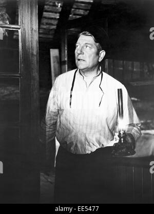 Jean Gabin, sul set del film "Le Plaisir' (aka casa di piacere), 1952 Foto Stock