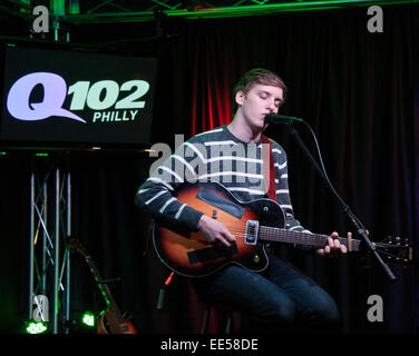 Bala Cynwyd, Pennsylvania, USA. Il 13 gennaio, 2015. British Singer-Songwriter George Ezra esegue a Q102's teatro delle prestazioni su gennaio 13, 2015 in Bala Cynwyd, Pennsylvania, Stati Uniti. Credito: Paolo Froggatt/Alamy Live News Foto Stock