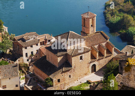 Vecchia Chiesa di Miravet, la Catalogna. Foto Stock