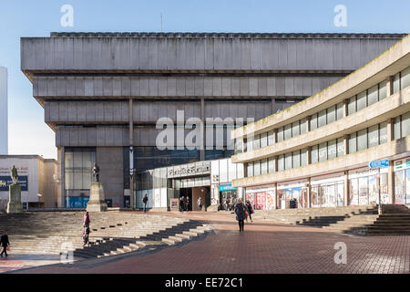 L'entrata al vecchio Biblioteca centrale di Birmingham in Chamberlain Square poco prima che esso è dovuto ad essere demolito Foto Stock