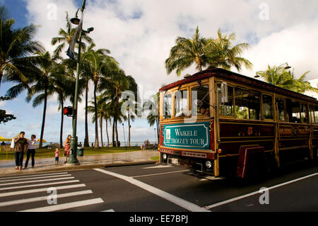 Waikiki Trolley, autobus turistico shopping che corre tra Waikiki e Honolulu. Di O'ahu. Waikiki Trolley Trolley è un Oahu-basato tra Foto Stock