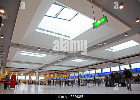 British Airways area check-in all'Aeroporto di Londra Gatwick North Terminal Foto Stock