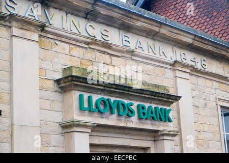 Filiale della Lloyds Bank a Bakewell, Derbyshire, Inghilterra Foto Stock