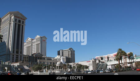 Las Vegas, Nevada, USA. 15 gennaio, 2015. Una vista esterna del Caesars Palace Hotel & Casino giovedì 15 gennaio 2015 a Las Vegas Nevada dopo che la società ha presentato istanza di fallimento in Chicago Illinois in precedenza al mattino. Credito: Marcel Thomas/ZUMA filo/Alamy Live News Foto Stock