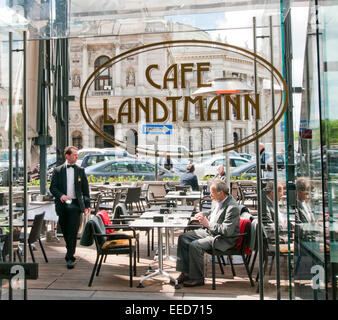 Ingresso al Cafe Landtmann di Vienna Austria Foto Stock