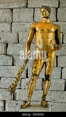 Statua di Ercole in bronzo dorato II secolo a.c. cm 241 Museo Capitolino Roma Italia romano Italia romana Foto Stock