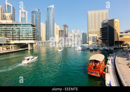 Dubai Marina canale Foto Stock