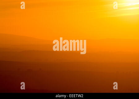 Tramonto sul Eden Valley vicino a Kirkby Stephen, Cumbria. Foto Stock