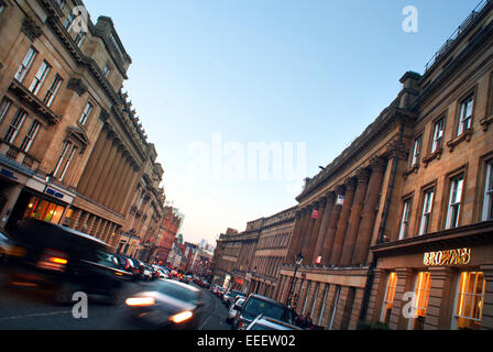 Grays Street al crepuscolo, Newcastle upon Tyne Foto Stock