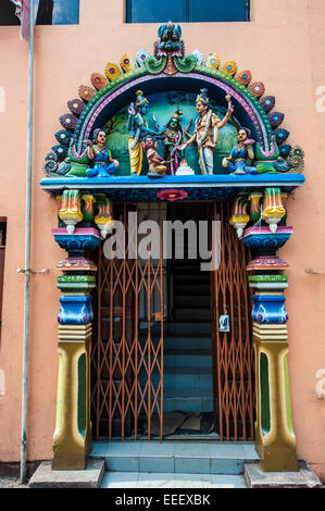 Ingresso di un tempio indù di Colombo, Sri Lanka. Foto Stock