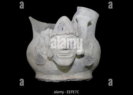 Maya periodo storico trovato in ceramica a Lamanai, Belize Foto Stock