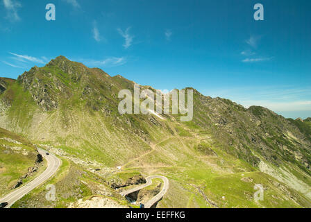 Area Transfagarasan, Carpazi romeni. Transfagarasan area stradale di Fagarasa montagne. Foto Stock